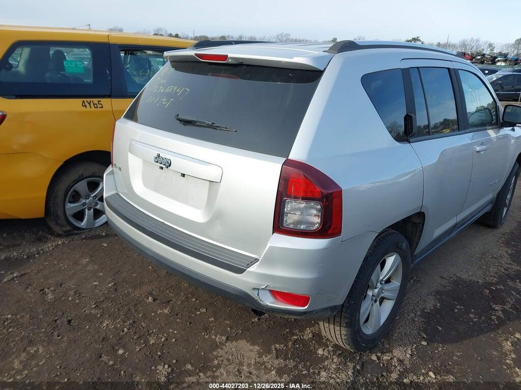 1C4NJDBB4ED567529 2014 JEEP COMPASS photo no. 4