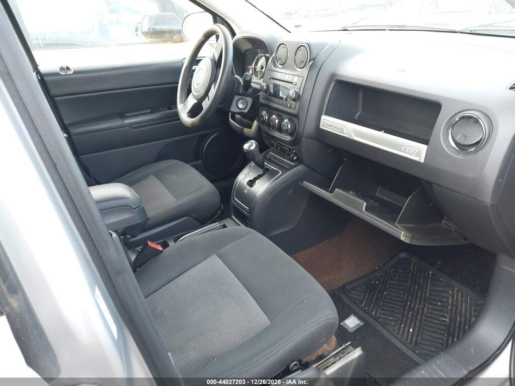 1C4NJDBB4ED567529 2014 JEEP COMPASS photo no. 5