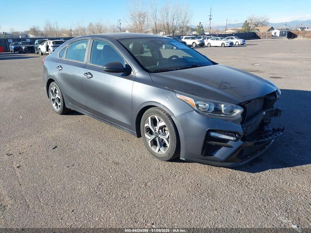 3KPF24AD0KE138984 2019 KIA FORTE photo no. 1