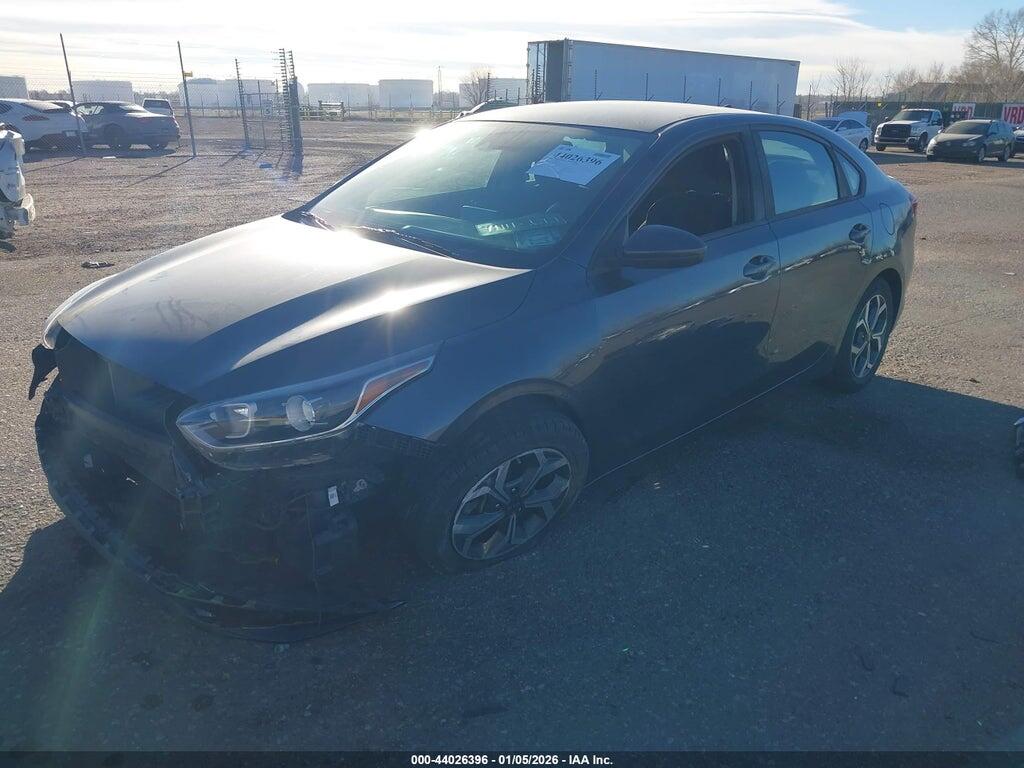 3KPF24AD0KE138984 2019 KIA FORTE photo no. 2
