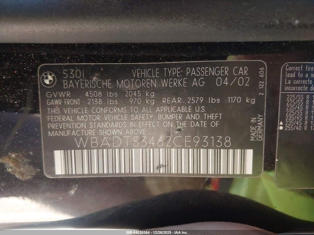 WBADT53462CE93138 2002 BMW 530I photo no. 9