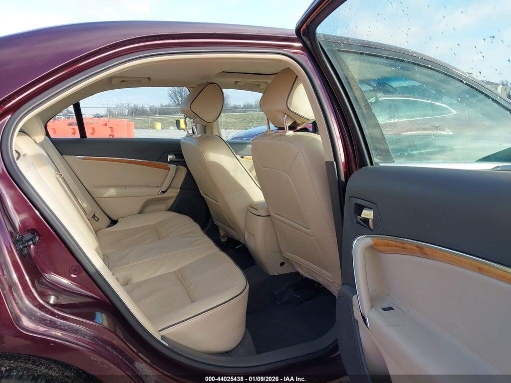 3LNHL2GC7BR766523 2011 LINCOLN MKZ photo no. 8
