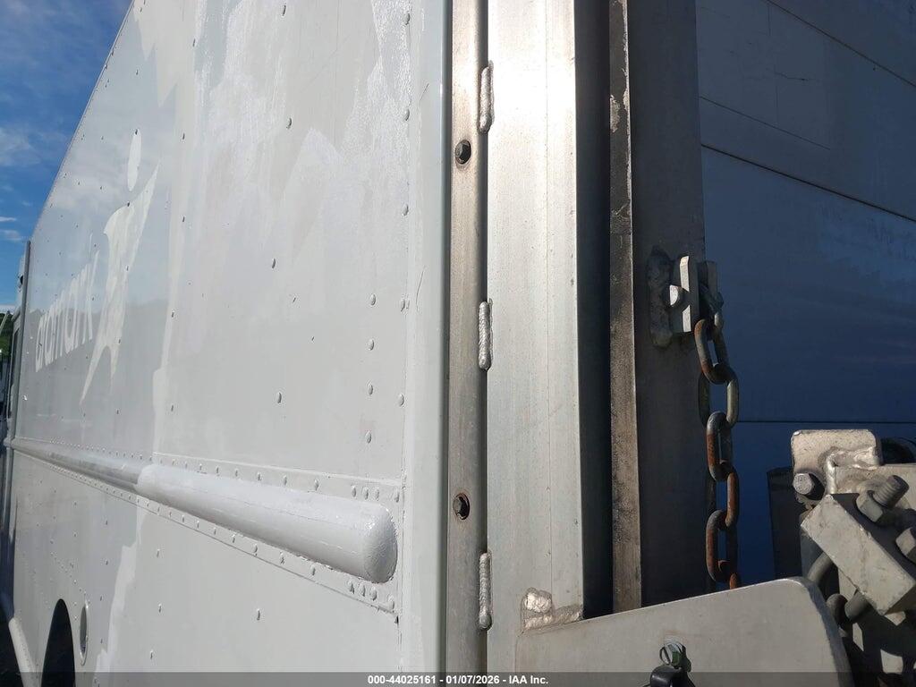 5B4KPD28193437103 2009 WORKHORSE CUSTOM CHASSIS COMMERCIAL CHASSIS photo no. 3