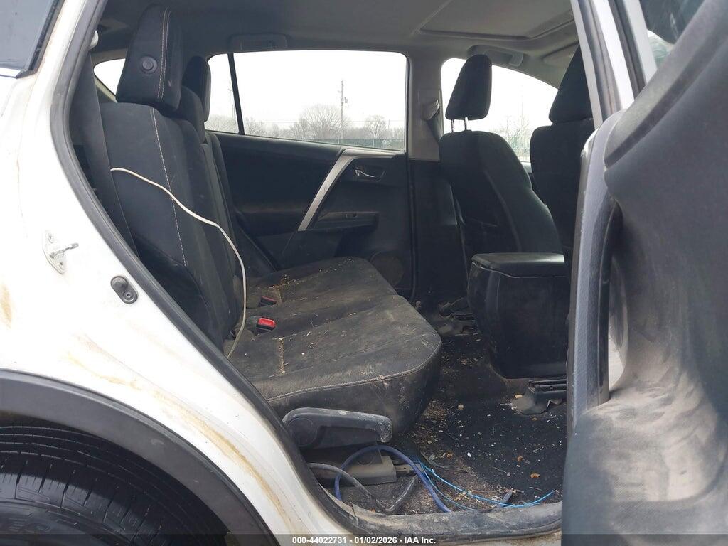 2T3WFREV1FW172835 2015 TOYOTA RAV4 photo no. 8