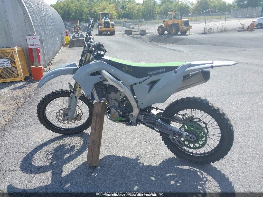 JKBKXTCC7PA024110 2023 KAWASAKI KX252 photo no. 11