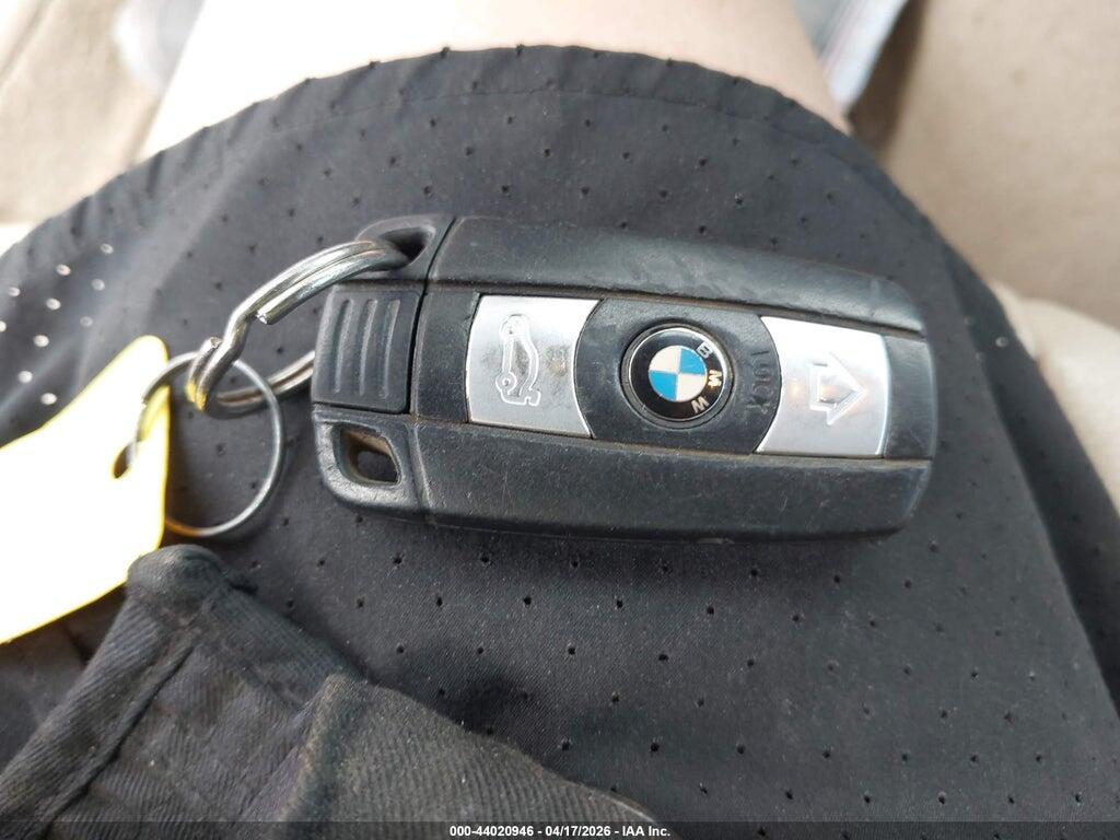 WBAWL135X8PX18007 2008 BMW 328I photo no. 11