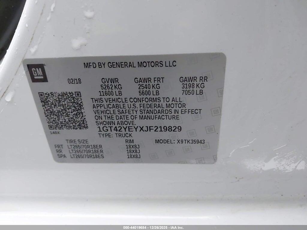 1GT42YEYXJF219829 2018 GMC SIERRA 3500HD photo no. 8