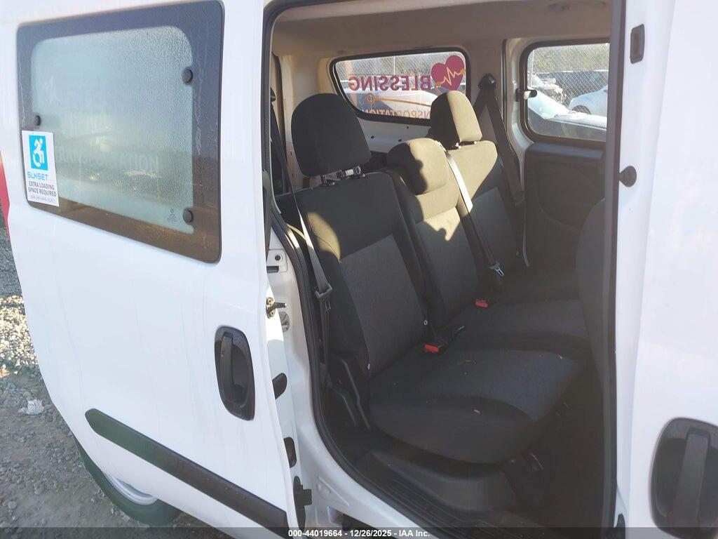 ZFBHRFAB0N6Y63996 2022 RAM PROMASTER CITY photo no. 5