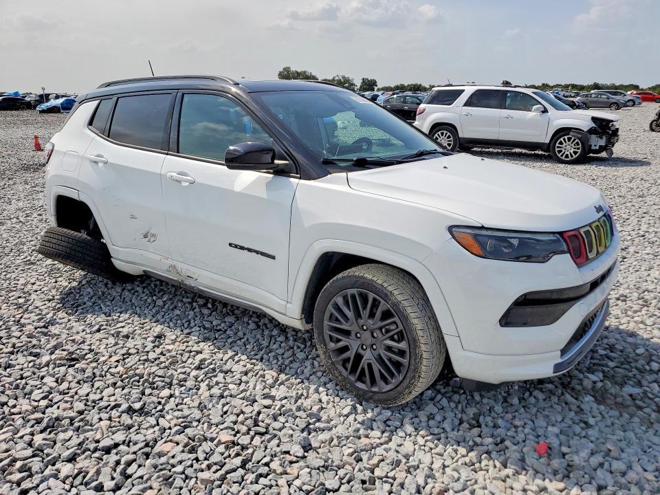 2022 JEEP COMPASS LIMITED — Фото 4 из 12