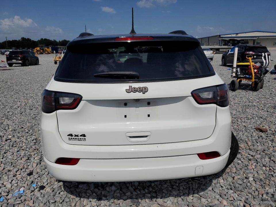 2022 JEEP COMPASS LIMITED — Фото 6 из 12