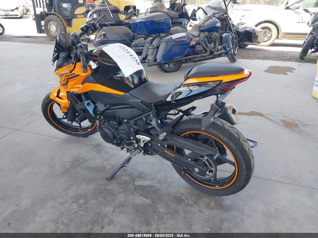 JKAERKD14LDA73540 2020 KAWASAKI ER400 photo no. 3