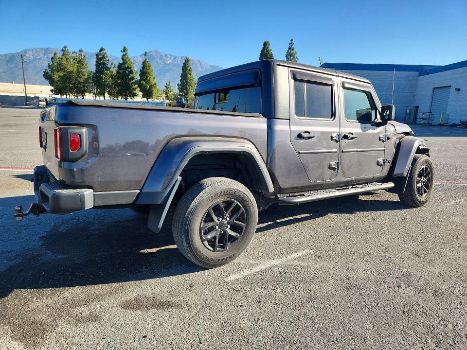 1C6HJTAG3NL143065 2022 JEEP GLADIATOR photo no. 3
