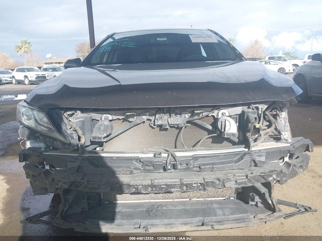 4T1B61HK3JU004875 2018 TOYOTA CAMRY photo no. 6