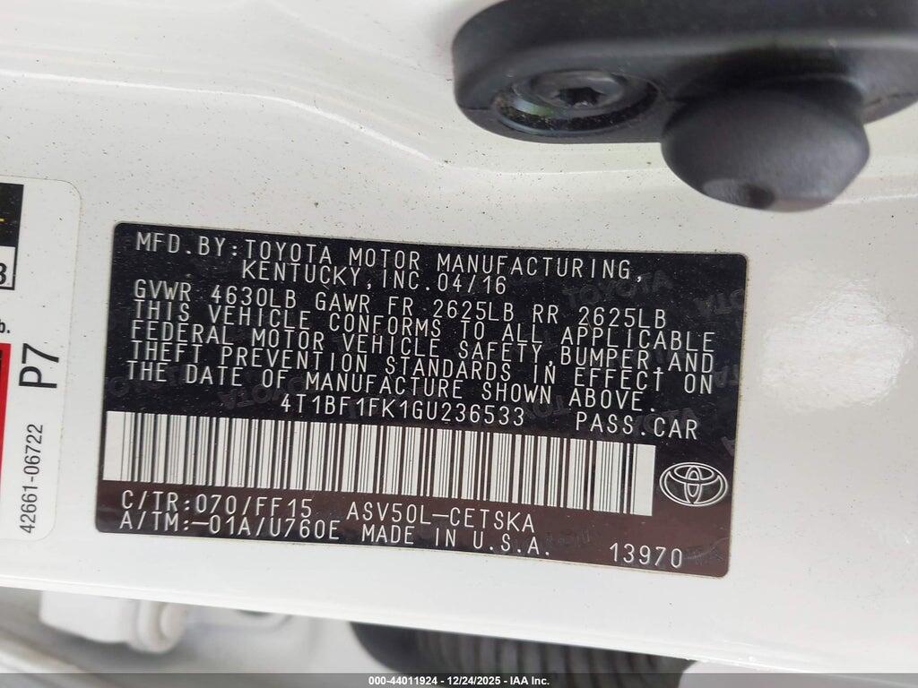 4T1BF1FK1GU236533 2016 TOYOTA CAMRY photo no. 9