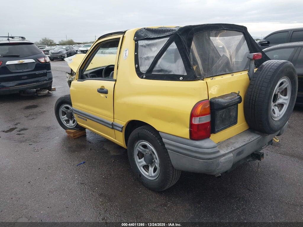 2CNBE18C736912372 2003 CHEVROLET TRACKER photo no. 3