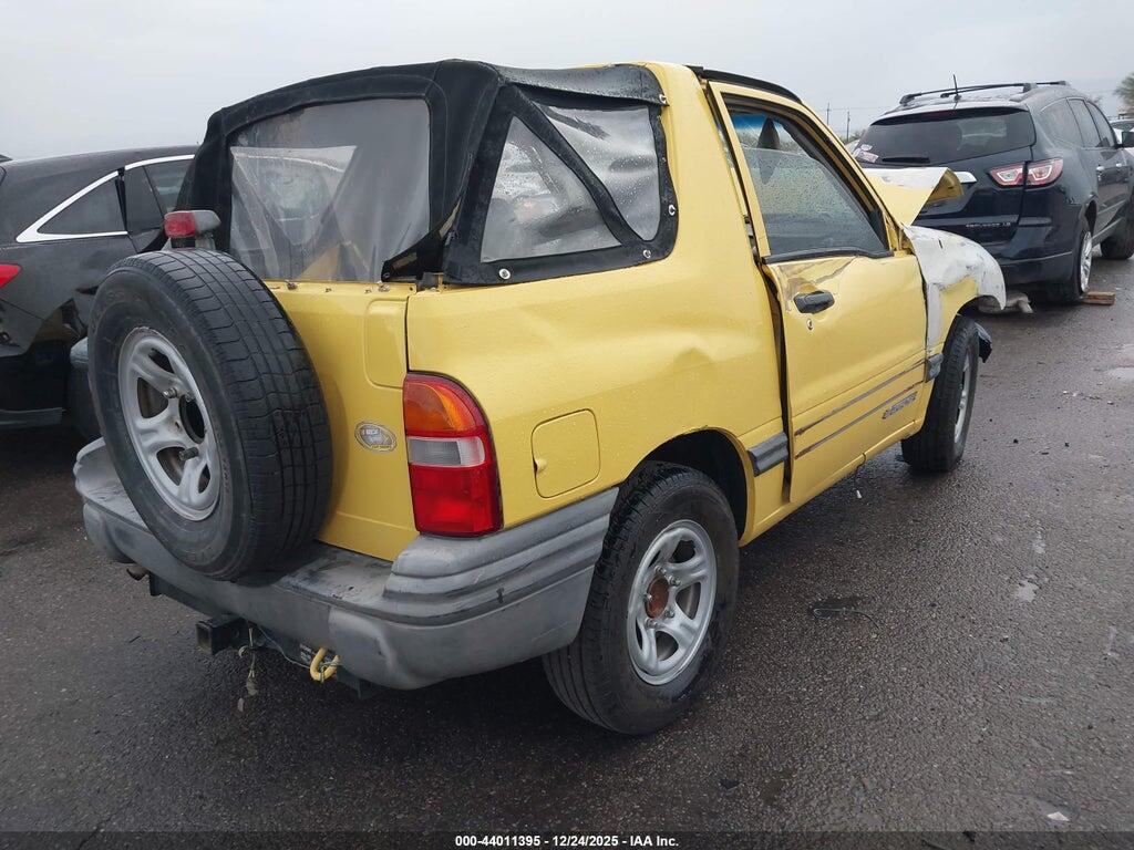 2CNBE18C736912372 2003 CHEVROLET TRACKER photo no. 4