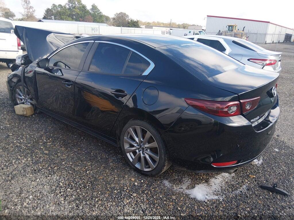 JM1BPABL7M1330686 2021 MAZDA MAZDA3 photo no. 3
