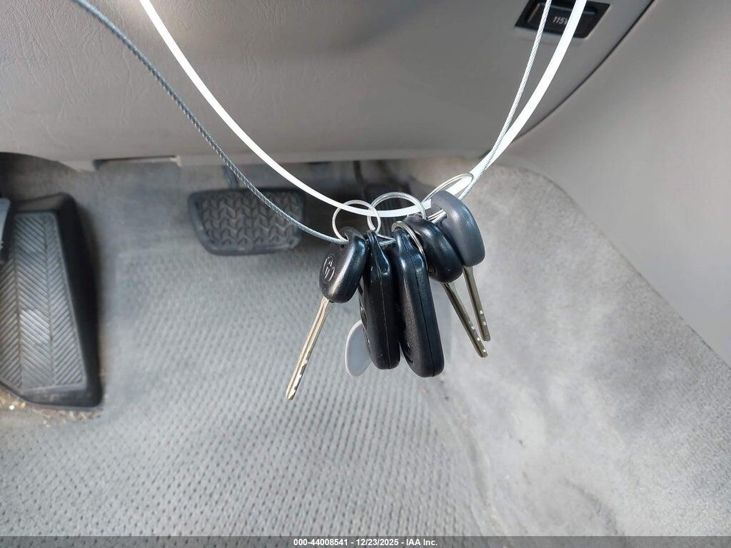 4T1BF28B91U189679 2001 TOYOTA AVALON photo no. 11