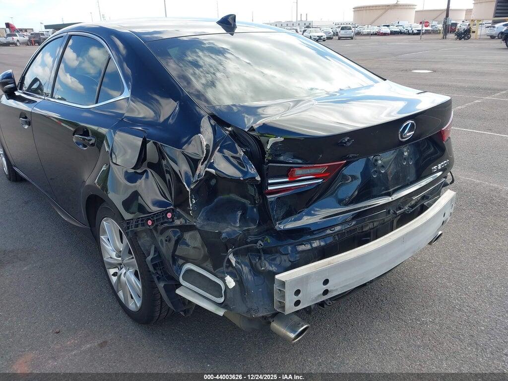 JTHBA1D2XG5037821 2016 LEXUS IS 200T photo no. 6
