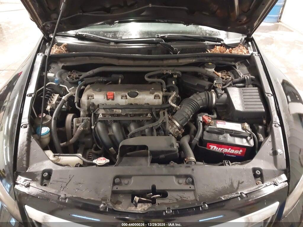 1HGCS1B85BA003667 2011 HONDA ACCORD photo no. 10