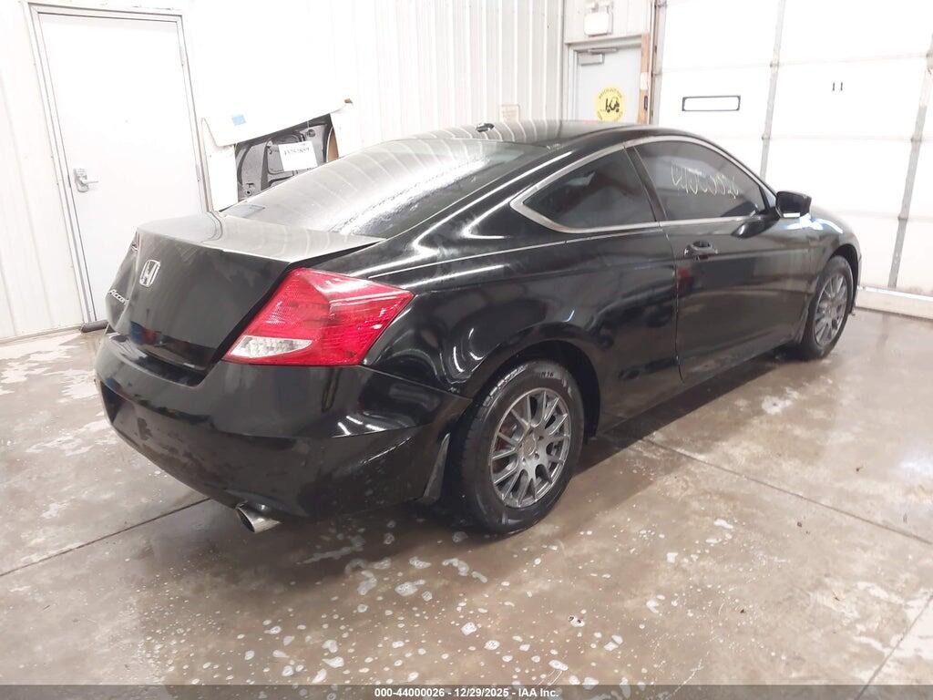 1HGCS1B85BA003667 2011 HONDA ACCORD photo no. 4