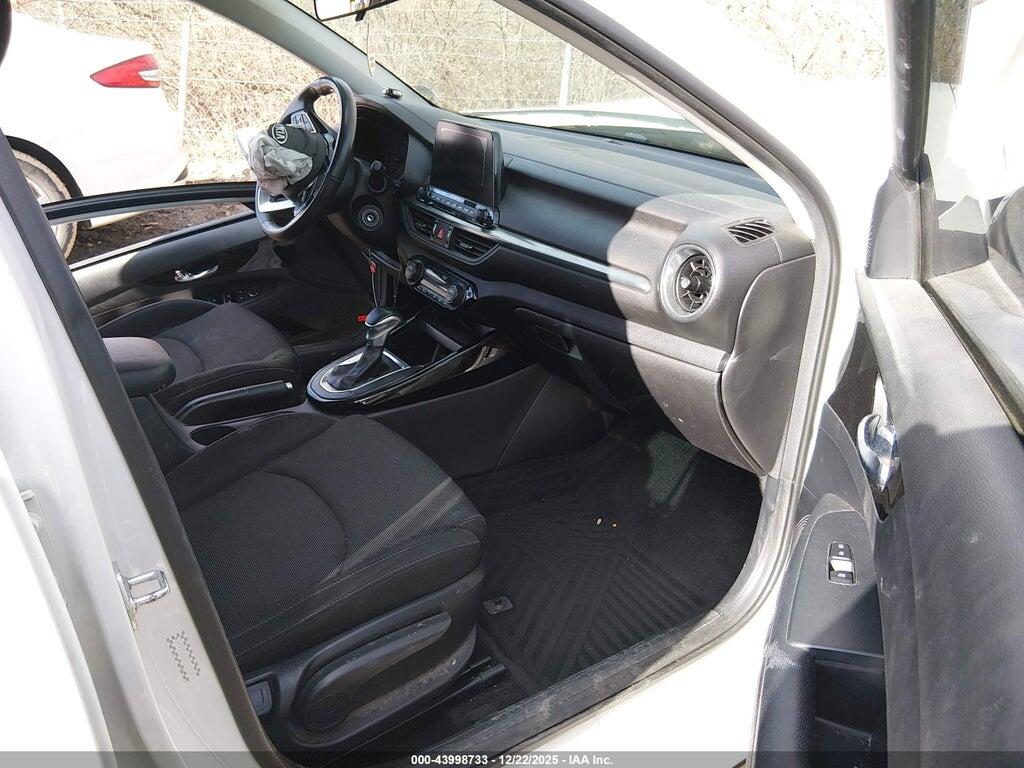 3KPF34AD3KE113929 2019 KIA FORTE photo no. 5
