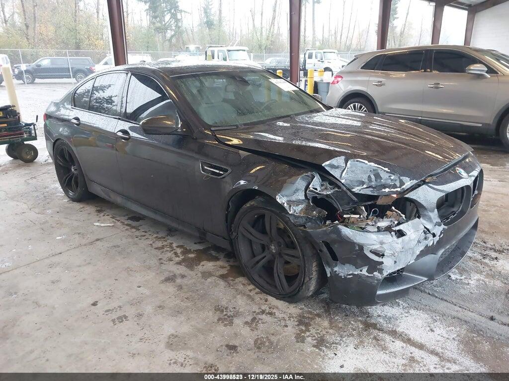 WBSFV9C51DD096381 2013 BMW M5 photo no. 1