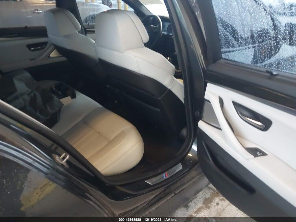 WBSFV9C51DD096381 2013 BMW M5 photo no. 8