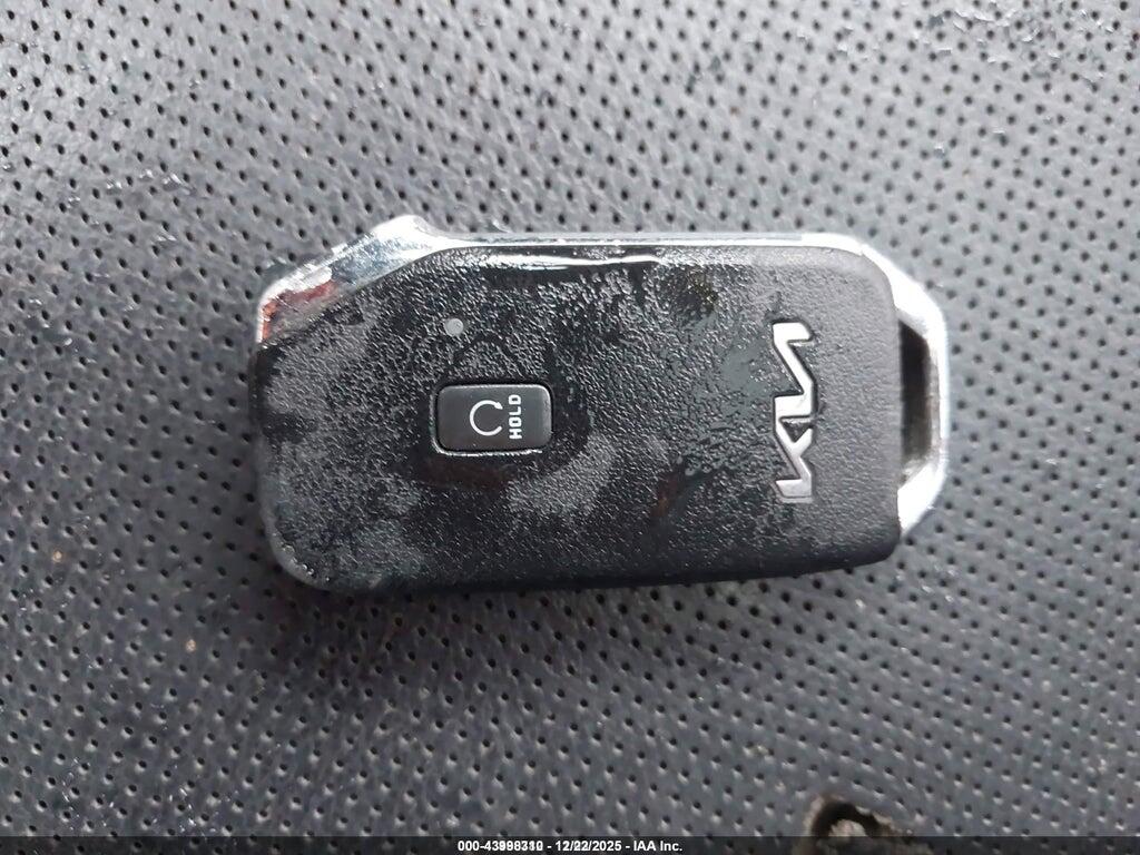 KNAE35LD4N6112813 2022 KIA STINGER photo no. 11