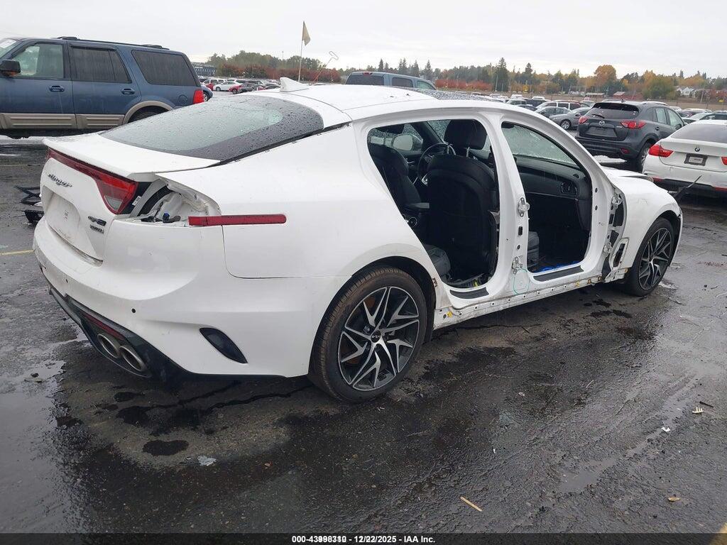 KNAE35LD4N6112813 2022 KIA STINGER photo no. 4