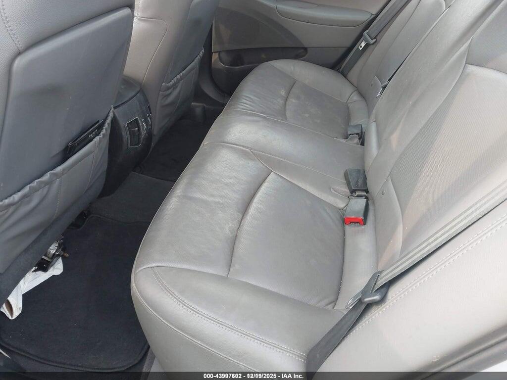 5NPEC4AC7CH409990 2012 HYUNDAI SONATA photo no. 8