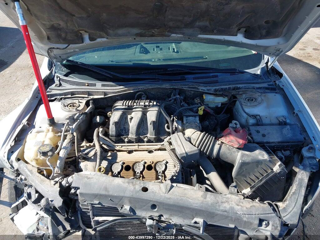 3FAHP0HG7BR268522 2011 FORD FUSION photo no. 10
