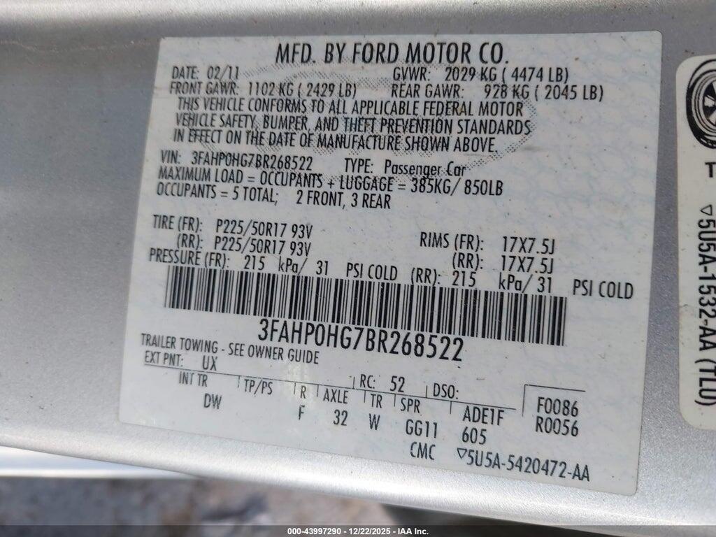 3FAHP0HG7BR268522 2011 FORD FUSION photo no. 9