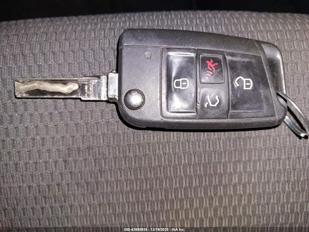 3VW217AU3HM045004 2017 VOLKSWAGEN GOLF photo no. 11