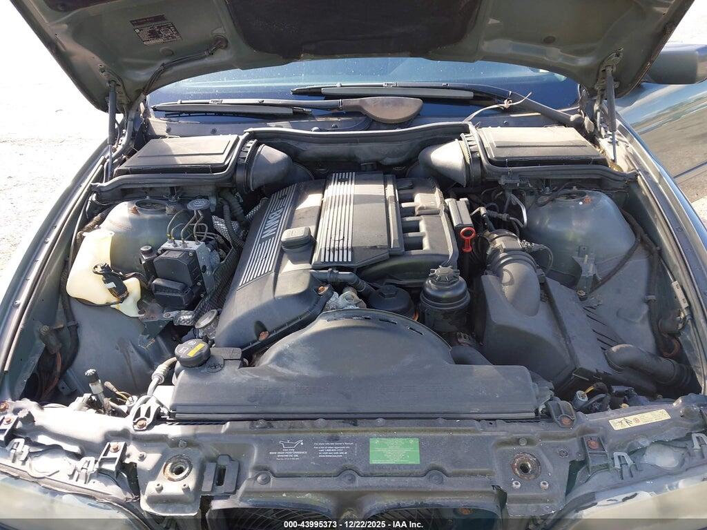 WBADT63463CK45010 2003 BMW 530IA photo no. 10