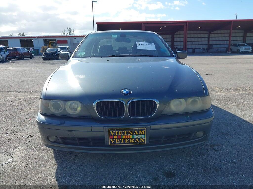 WBADT63463CK45010 2003 BMW 530IA photo no. 12