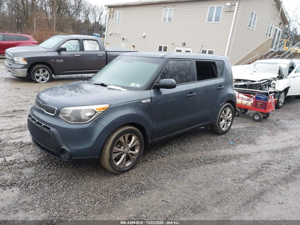 KNDJP3A53F7212306 2015 KIA SOUL photo no. 2