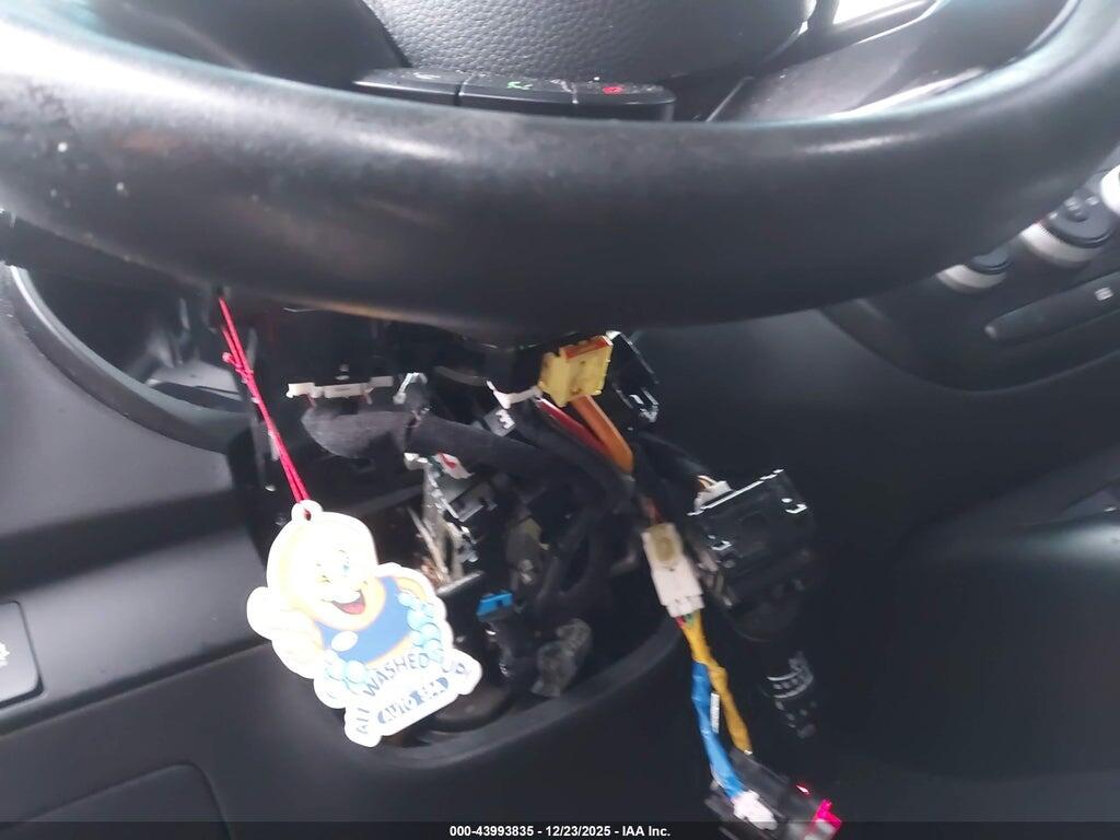 KNDJP3A53F7212306 2015 KIA SOUL photo no. 6