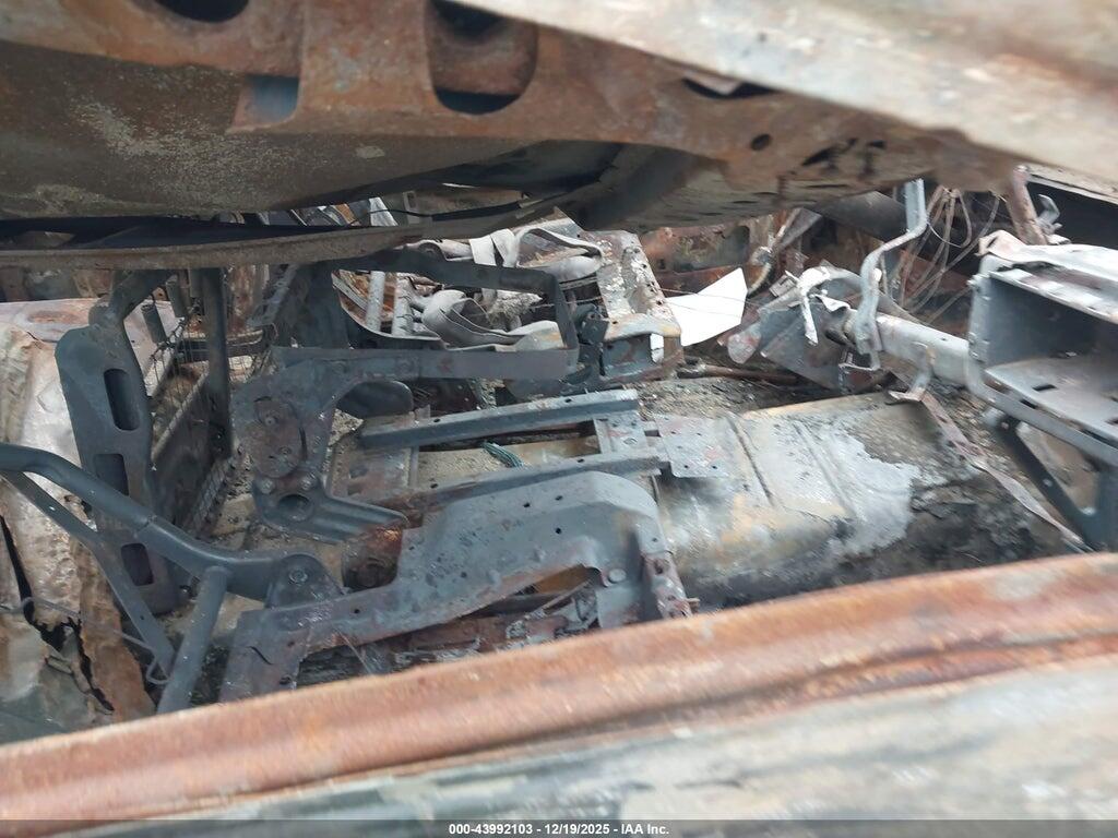 2GCEC13T751393192 2005 CHEVROLET SILVERADO 1500 photo no. 5