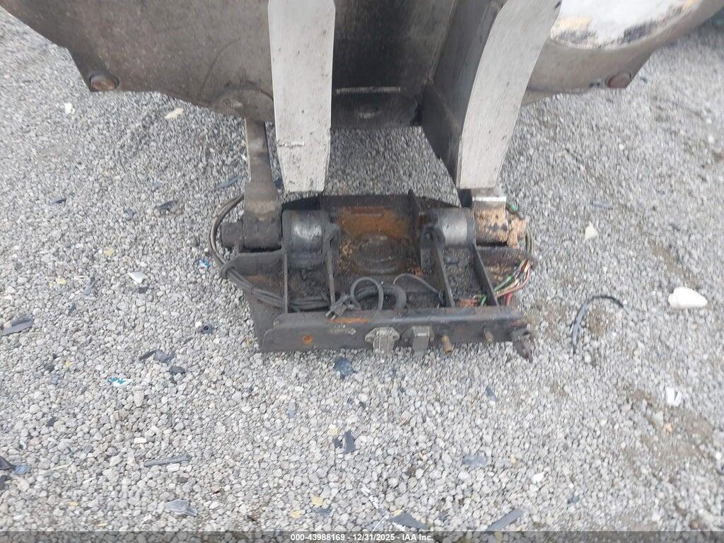 5MADN4022JW042995 2018 MAC TRAILER MFG END DUMP photo no. 7