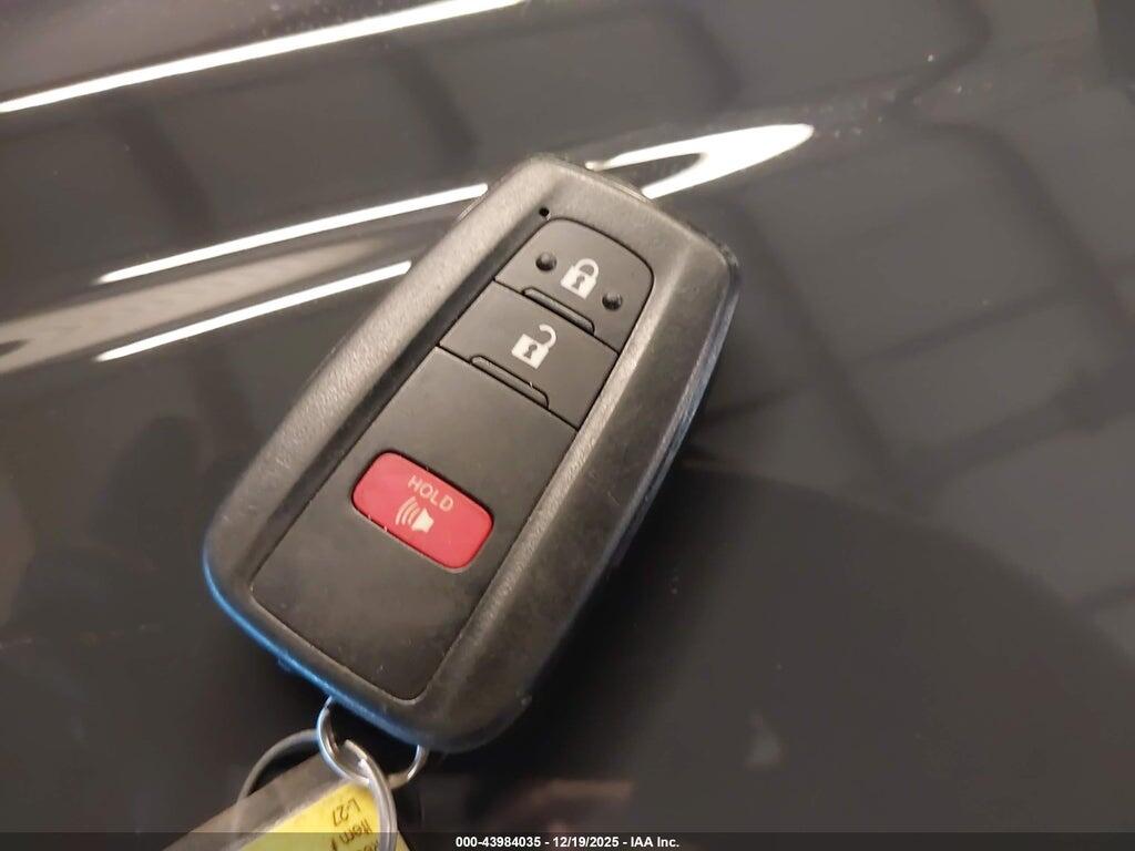 4T1DBADK6SU035856 2025 TOYOTA CAMRY photo no. 11