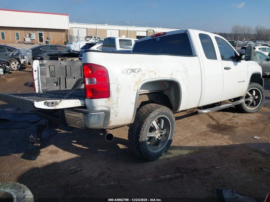1GCSKPE36AZ296444 2010 CHEVROLET SILVERADO 1500 photo no. 4