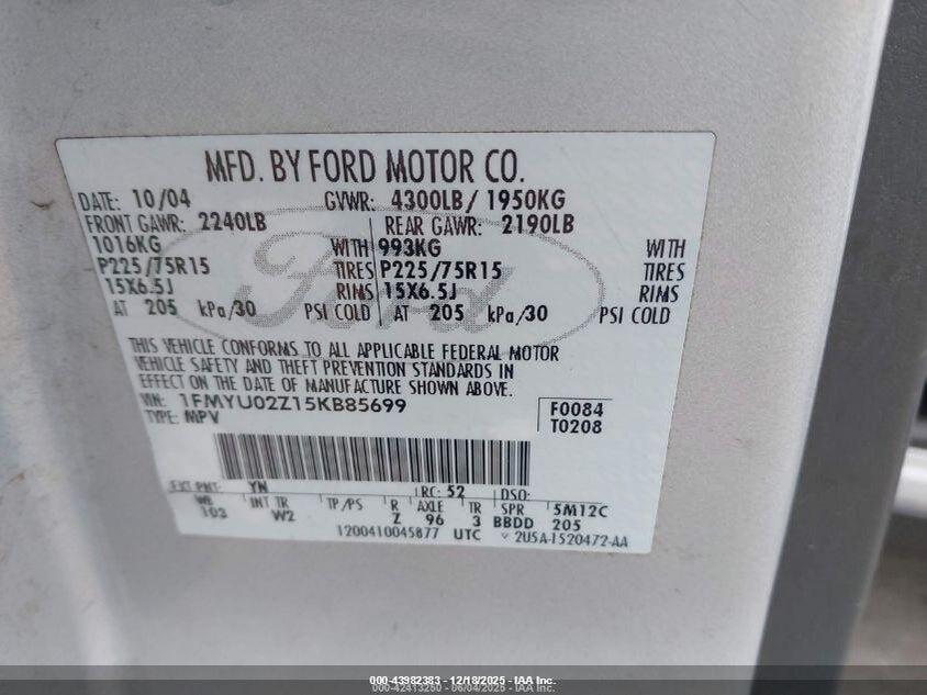 1FMYU02Z15KB85699 2005 FORD ESCAPE photo no. 9