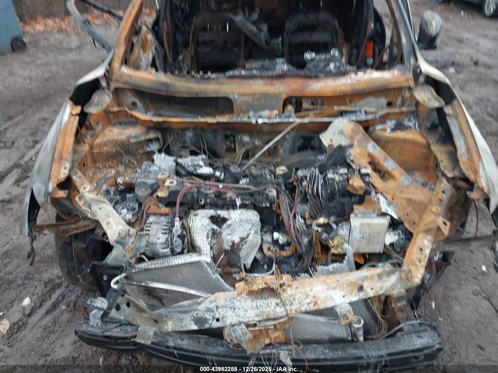 KNMAT2MV5GP706802 2016 NISSAN ROGUE photo no. 10