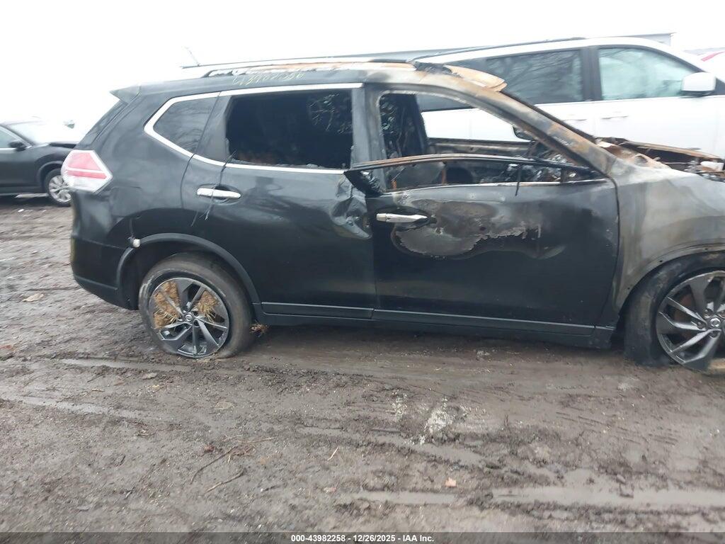 KNMAT2MV5GP706802 2016 NISSAN ROGUE photo no. 12