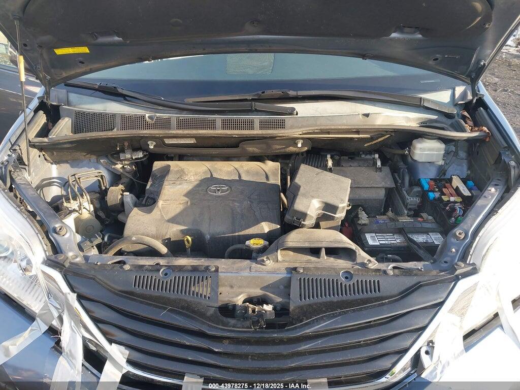 5TDKK3DC1ES410979 2014 TOYOTA SIENNA photo no. 10