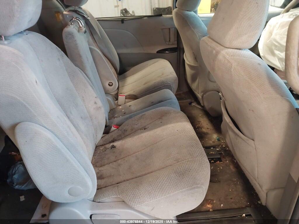 5TDKK3DC1ES458255 2014 TOYOTA SIENNA photo no. 8