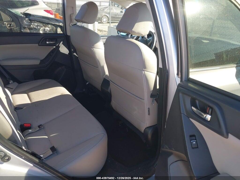 JF2SJAJC9HH509510 2017 SUBARU FORESTER photo no. 8