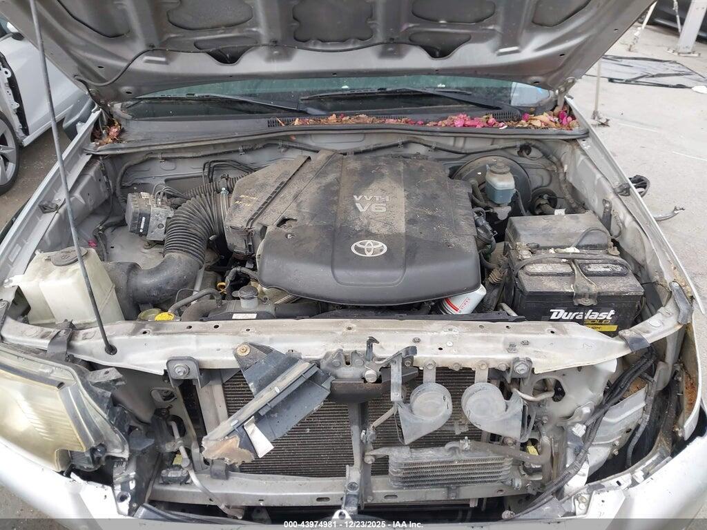 5TEJU62N85Z081163 2005 TOYOTA TACOMA photo no. 10