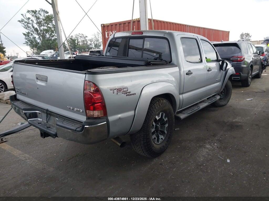 5TEJU62N85Z081163 2005 TOYOTA TACOMA photo no. 4